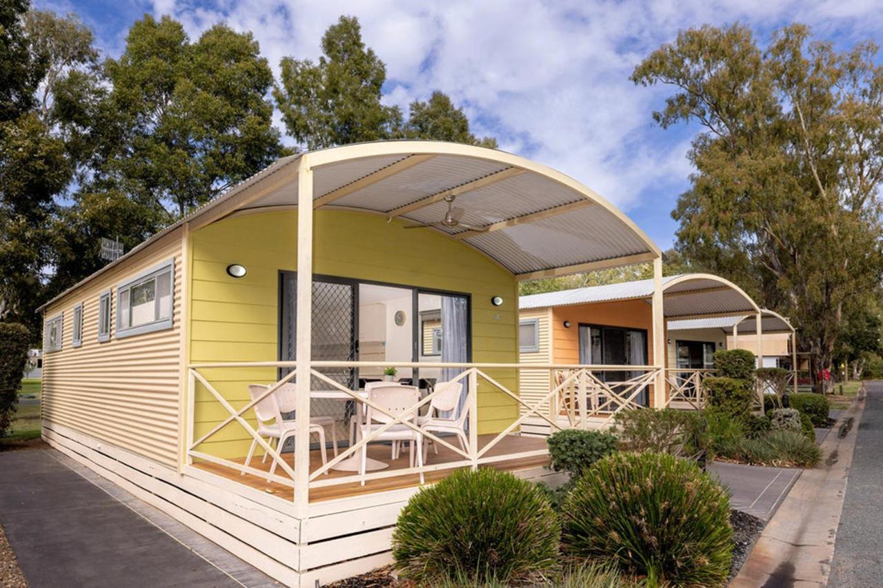Big4 Deniliquin Holiday Park Bagian luar foto