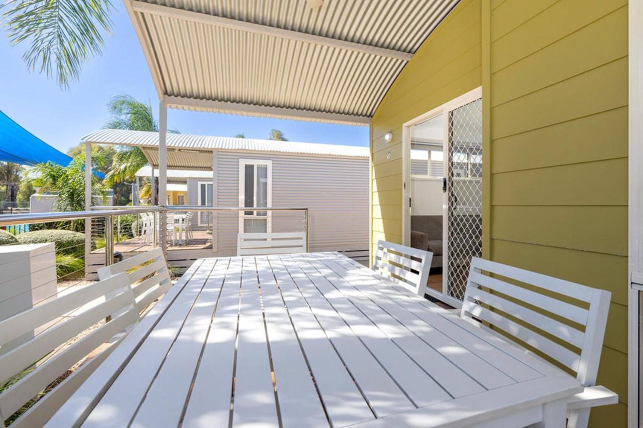 Big4 Deniliquin Holiday Park Bagian luar foto